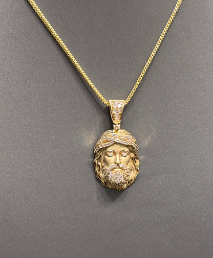 908- NEW 14K 3D Jesus Face Pendant W.G