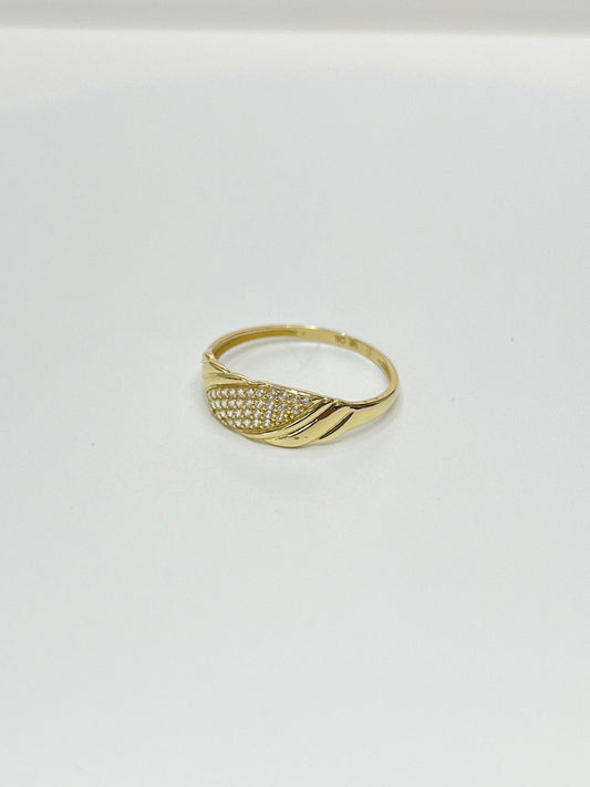 1479- NEW 14K Croissant Gold Ring W.G