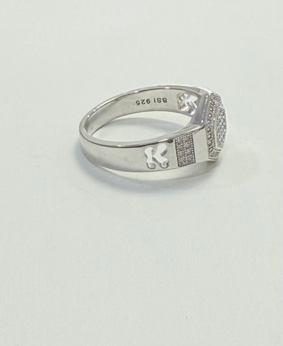 S0022- Anillo de plata italiana redondo