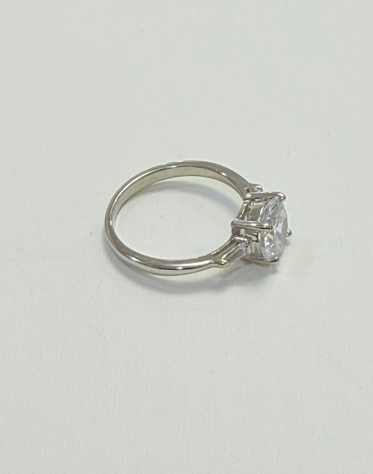 S443- NEW .925 Sterling Silver Clear CZ Solitaire Ring W.G