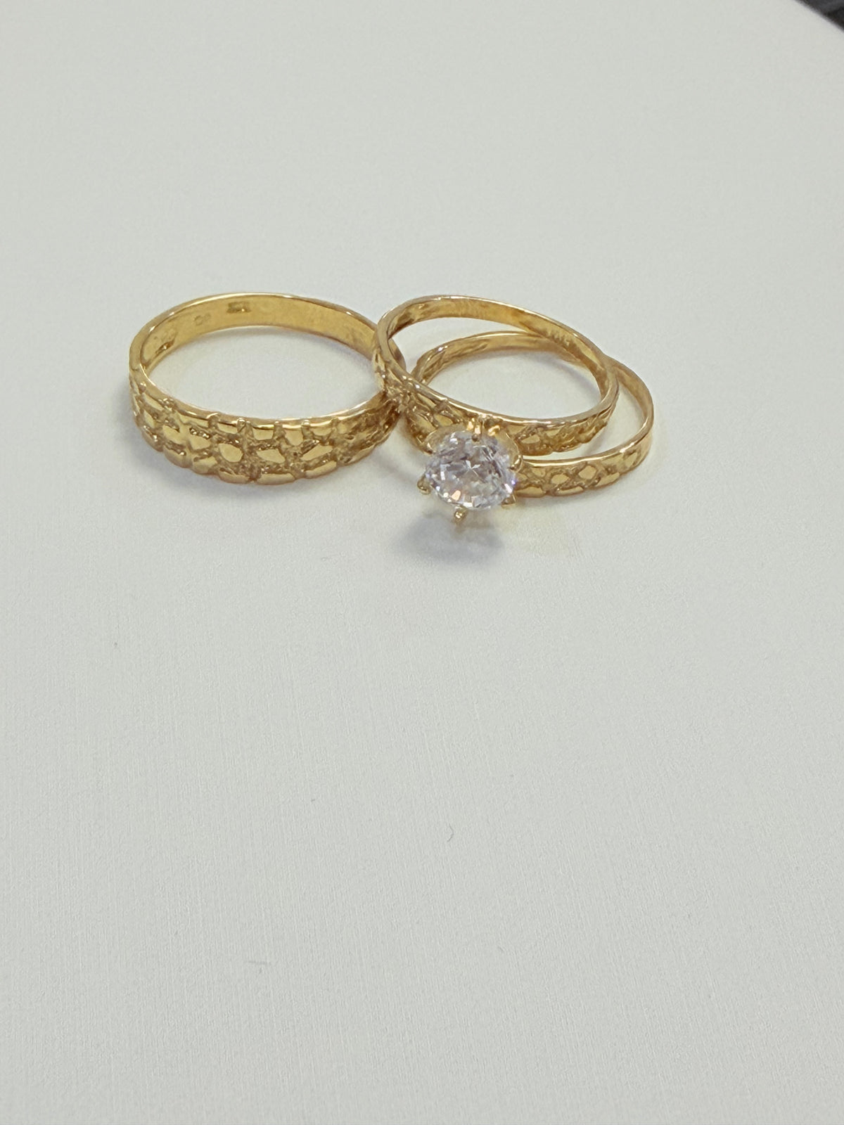 1373- NEW 10K Nugget Style Wedding Rings Trio W.G