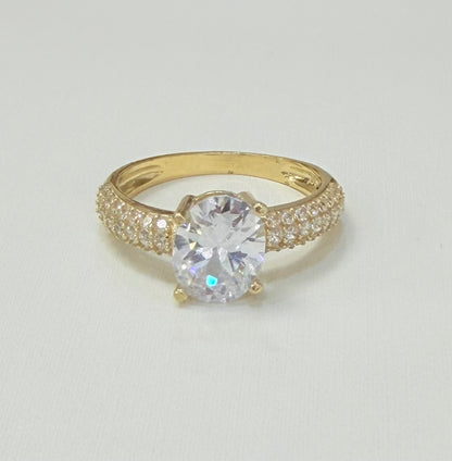 1736- NEW 10K Oval Cz Engagement Ring W.G