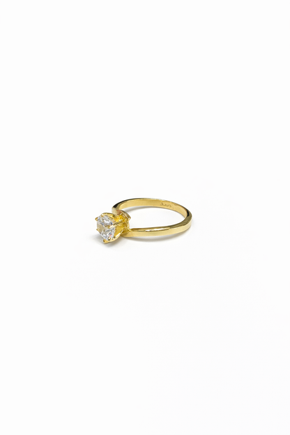 1496- NEW 14K Solitaire Gold Ring W.G