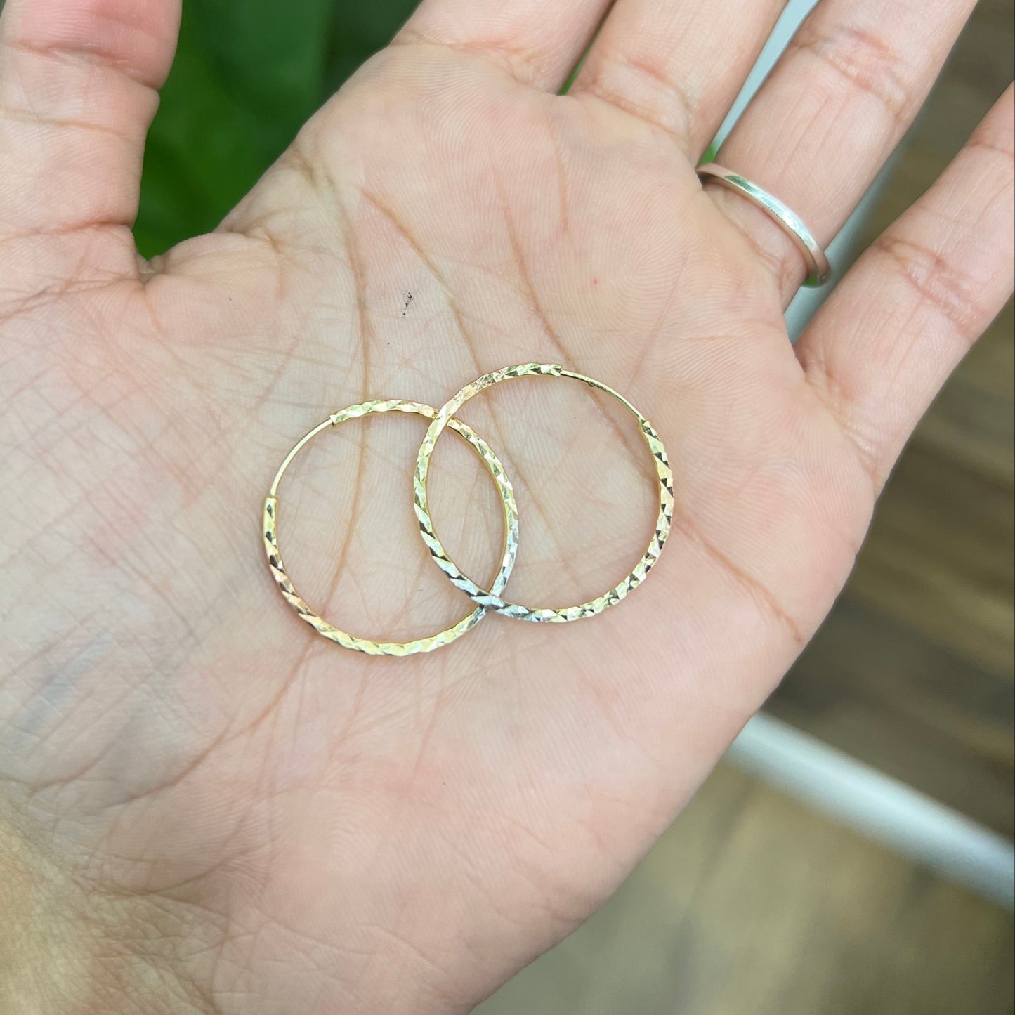00152- NEW 14K Tri Color Gold Thin Hoops (W.G)