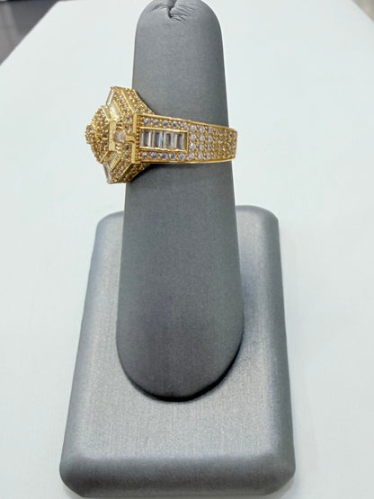 1831- NEW 14K Ice Out Cz Fashion Ring W.G