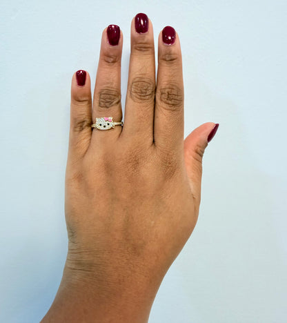 1816- NEW 14K Hello Kitty Ring W.G