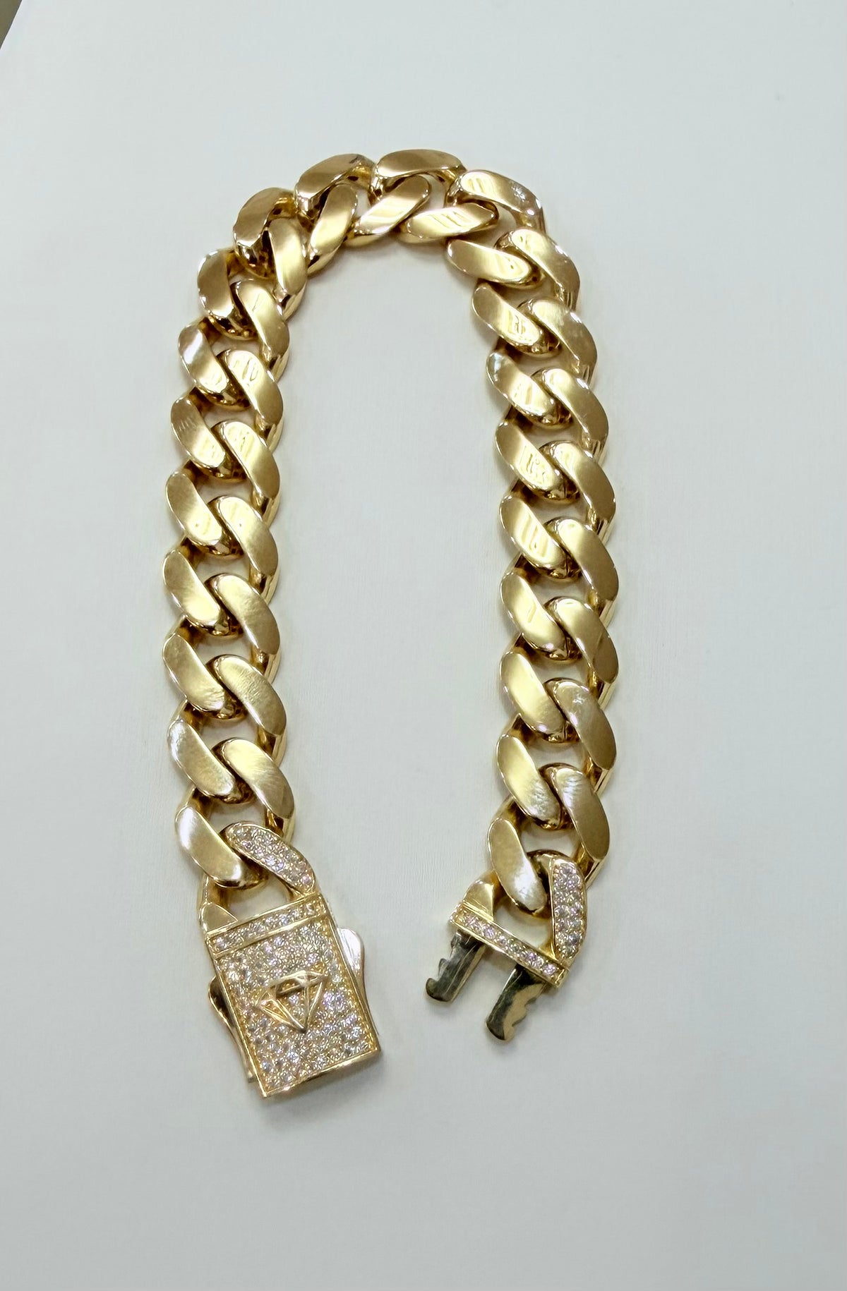 1803- NEW 14K Hollow Cuban Link Bracelet 8.5” (13mm) W.G