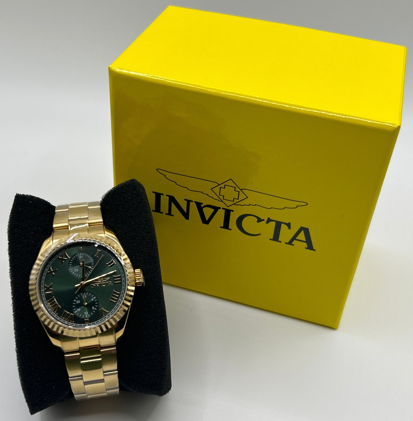 R27- NEW Green/Gold Women’s Watch - 35mm (W.G)