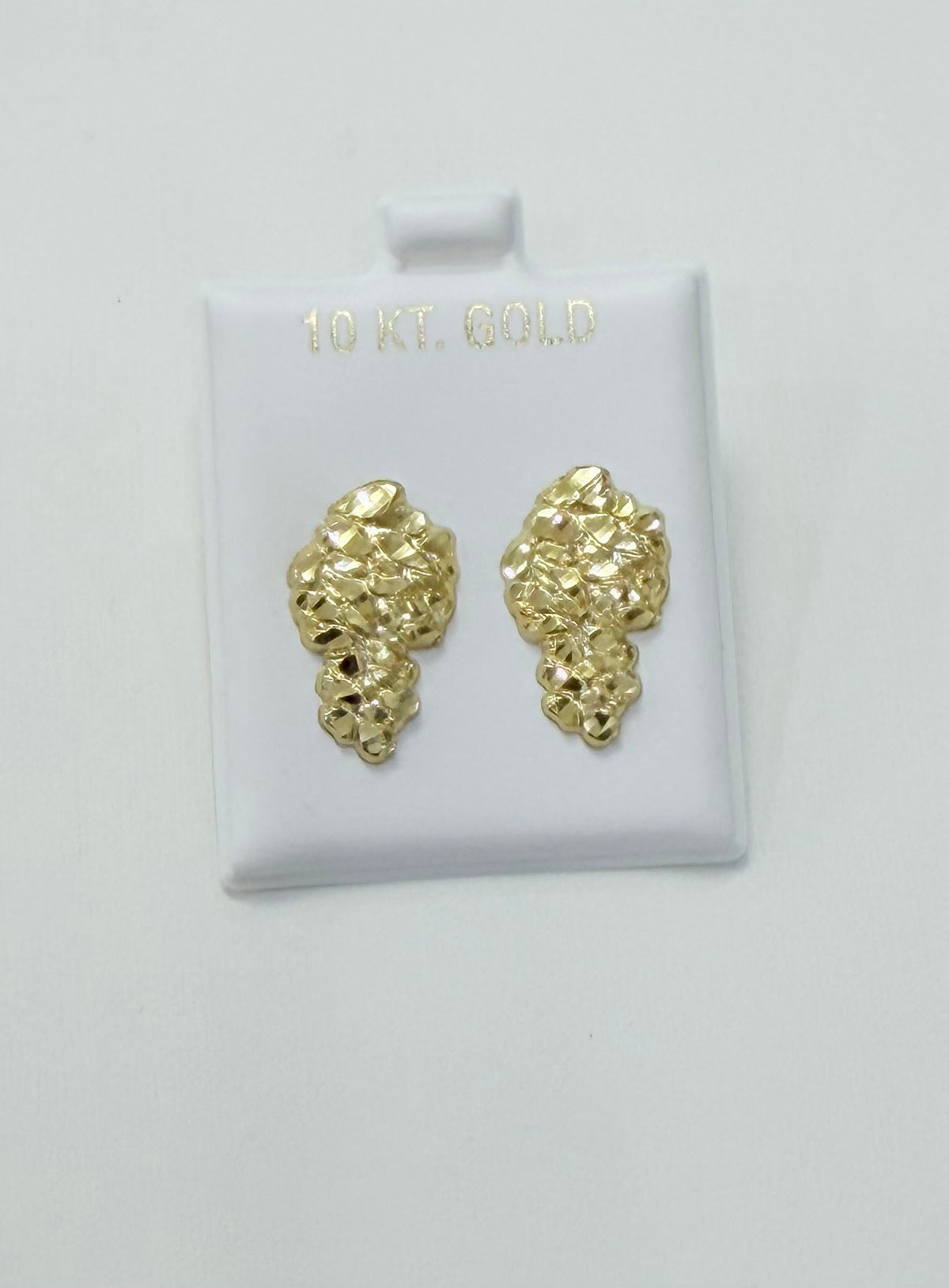 1719- NEW 10K Nugget Stud Earrings W.G