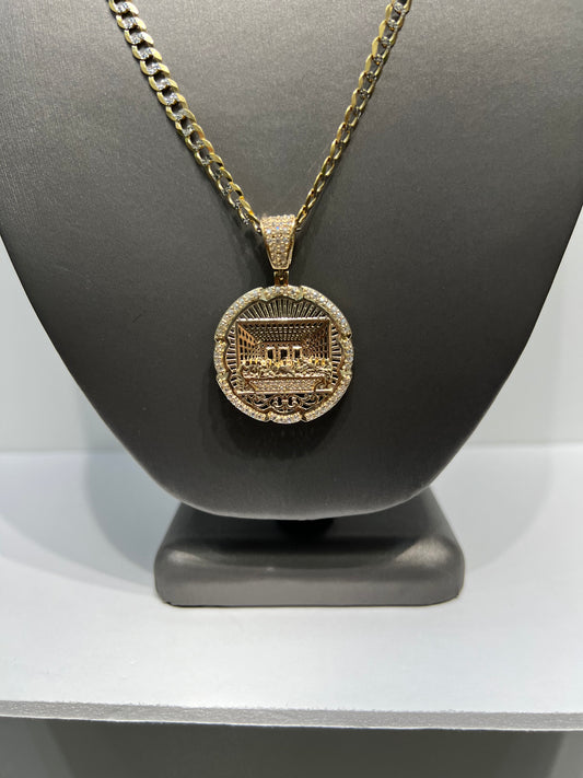 1218- NEW 14K Round The Last Supper Cz Pendant W.G