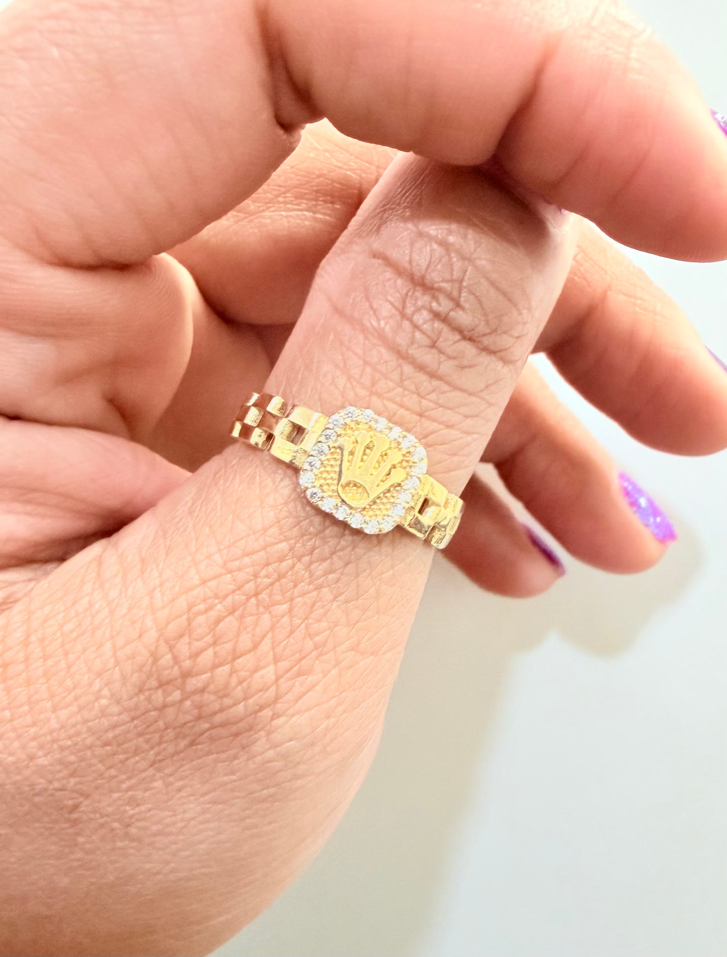 1677- NEW 14K Fancy Crown Women’s Ring W.G