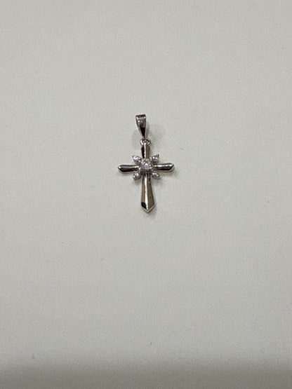 S861- .925 Small Cross Pendant Cz Stone