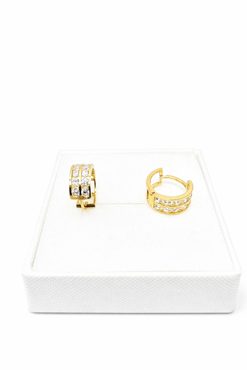 00132- NEW 14K Huggies Small Hoop Earrings (W.G)
