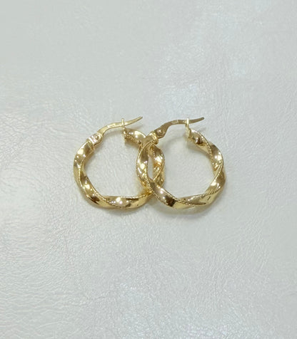 1819- NEW 14K Twisted Hoop Earrings (20x2.7mm) W.G