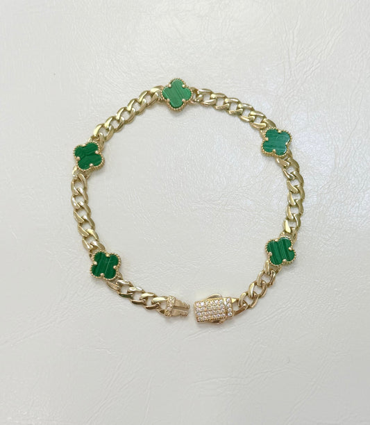 1813- NEW 14K Hollow Green Trebol Bracelet 7.5” (9.2mm) W.G