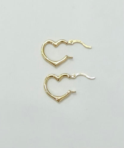 1788- NEW 14K Hollow Heart Hoop Earrings W.G