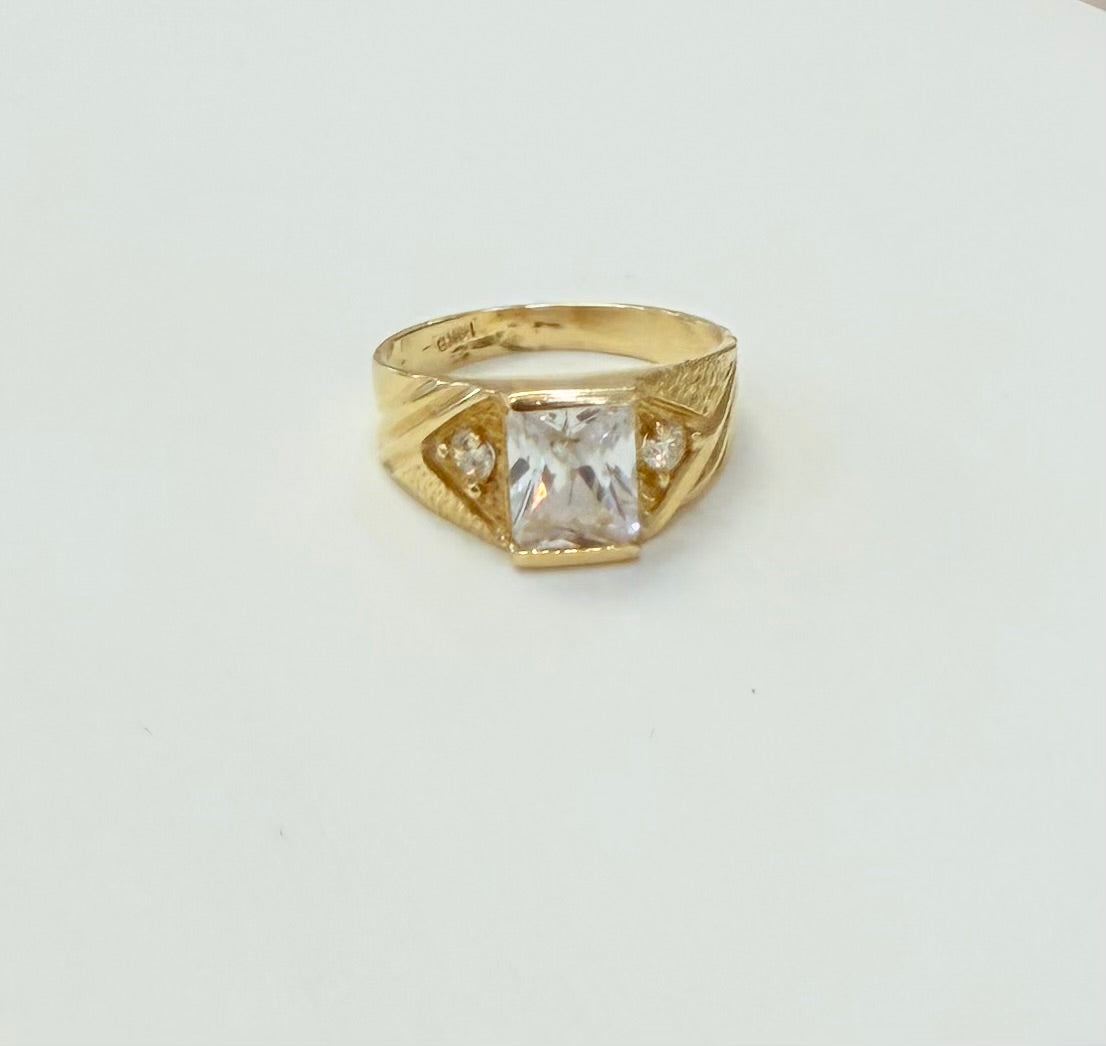 1099-NEW 14K Square Clear Cz Stone Men's Ring