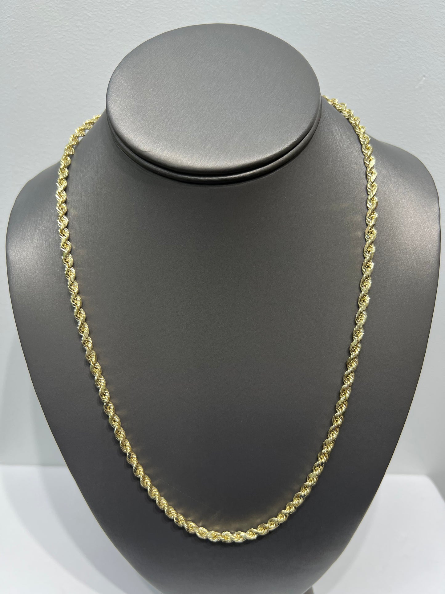 1328- NEW 10K Hollow Rope Chain (4.2MM) W.G