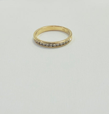1688- NEW 14K Thin Diamonds Wedding Band W.G