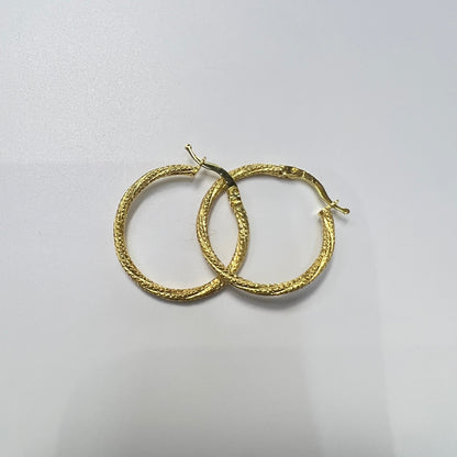 1654- NEW 10K Hoop Earrings (25.8x2.3mm) W.G