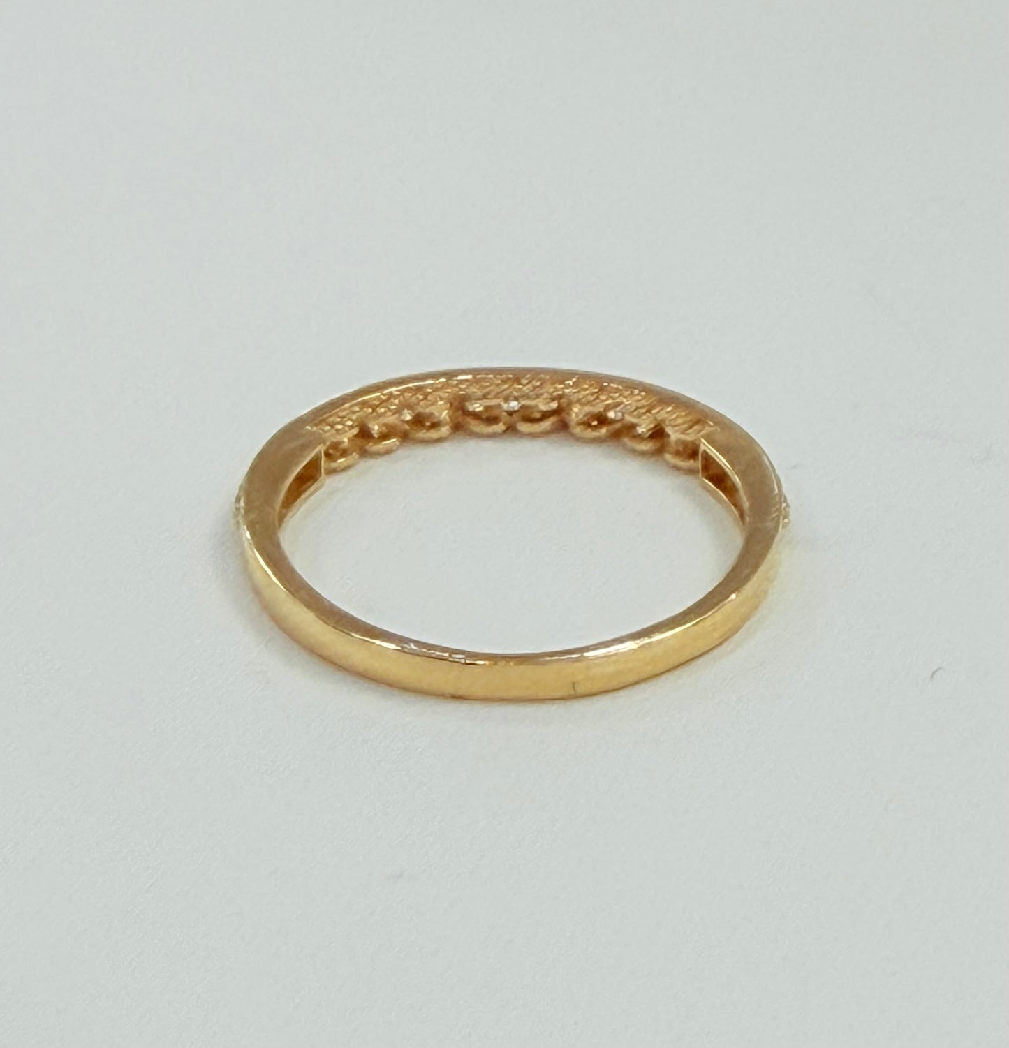 1716- NEW 14K Thin Cz Wedding Band Sz7.5 W.G
