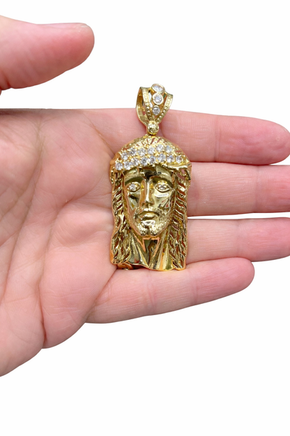 1002- NEW 14K Jesus Face Cz Pendant W.G