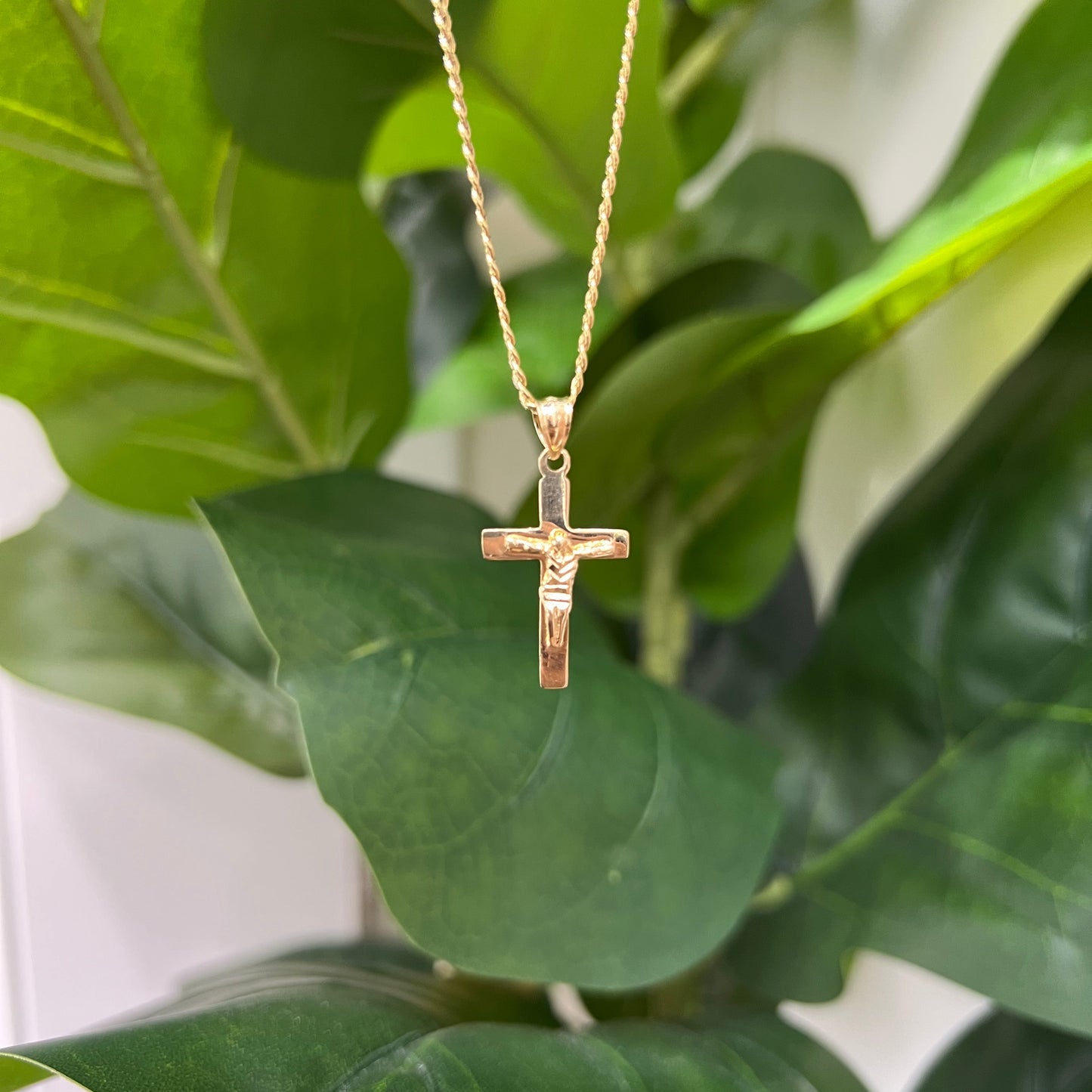 1305- NEW 10K Gold Crucifix Pendant W.G