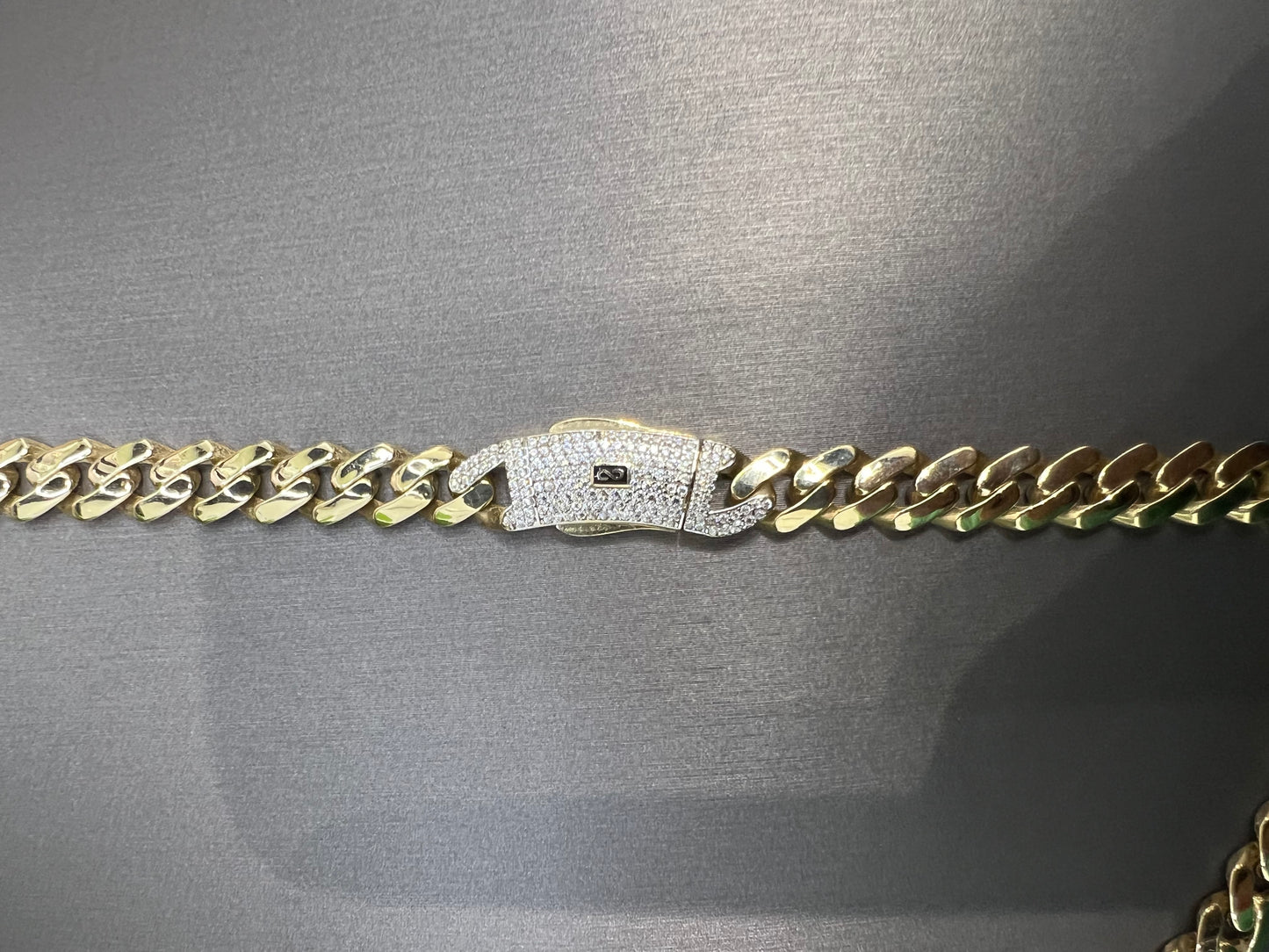 1606- NEW 14K Hollow Cuban Monaci Chain 18" (8mm)W.G