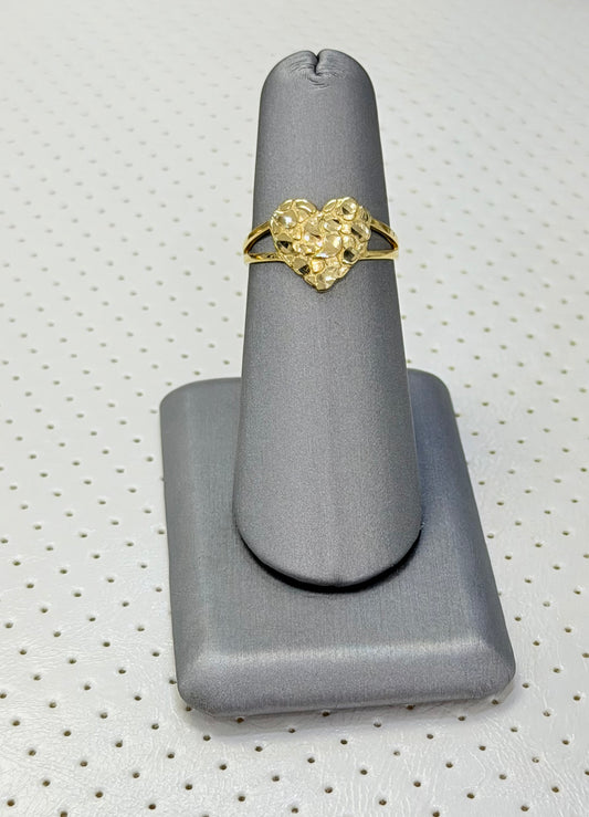 1277- NEW 14K Small Heart Nugget Ring W.G