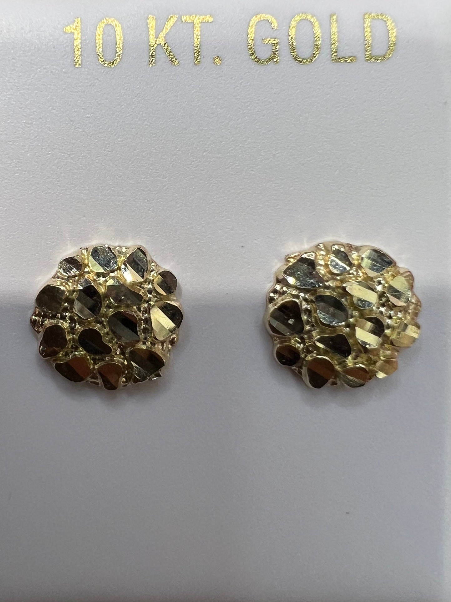 1666- NEW 10K Round Nugget Stud Earrings (10mm) W.G