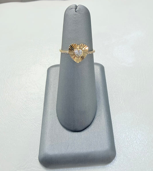 1826- NEW 10K Heart Thin Women’s Ring W.G