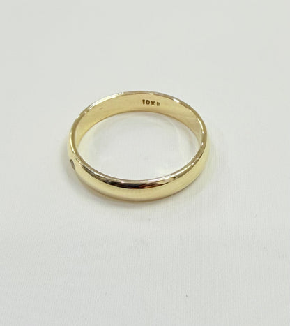 1752- NEW 10K Wedding Ring Band W.G