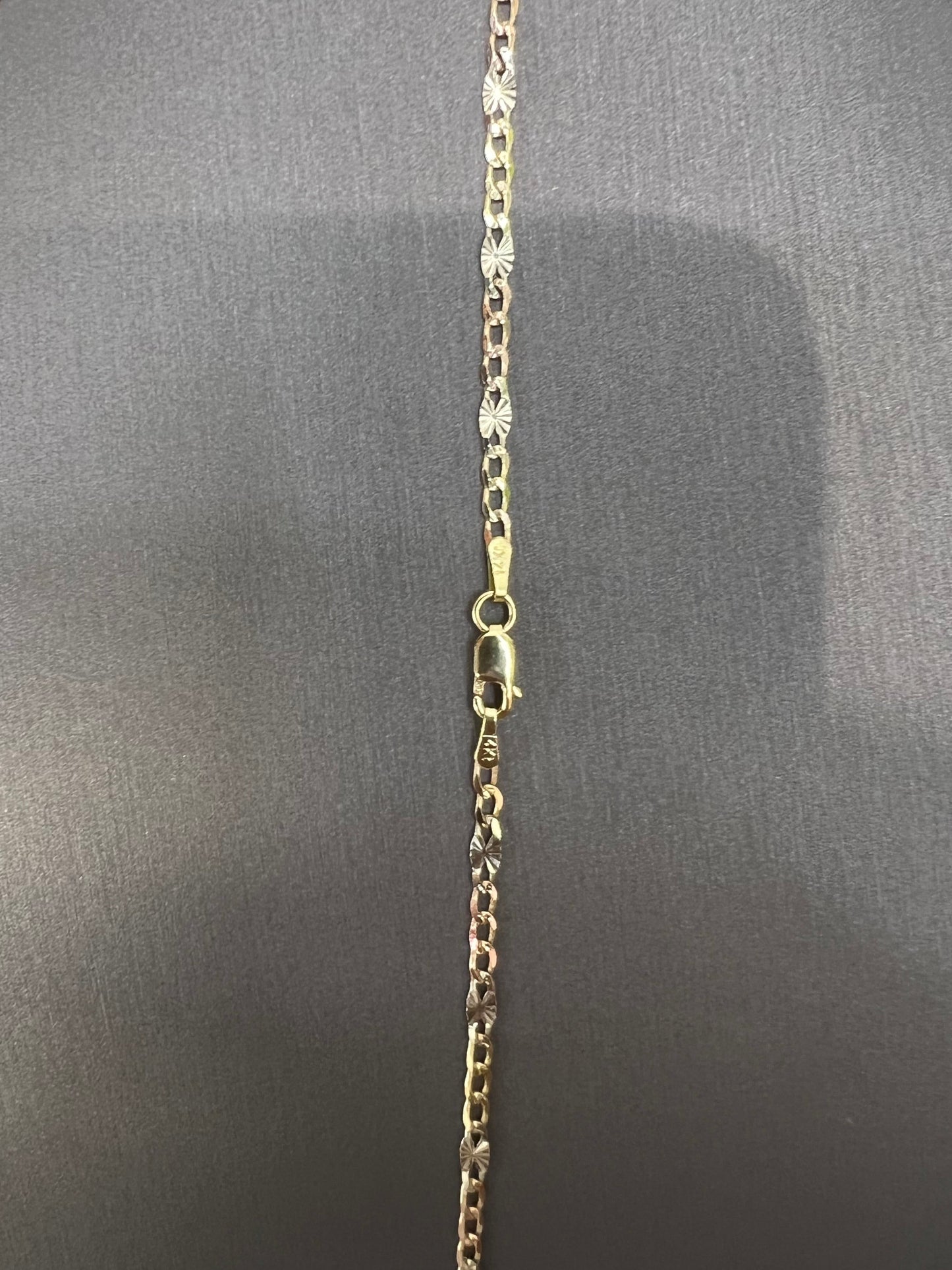 00173-NEW 14K Solid Tri-Tone Figaro chain  (2.27mm).W.G