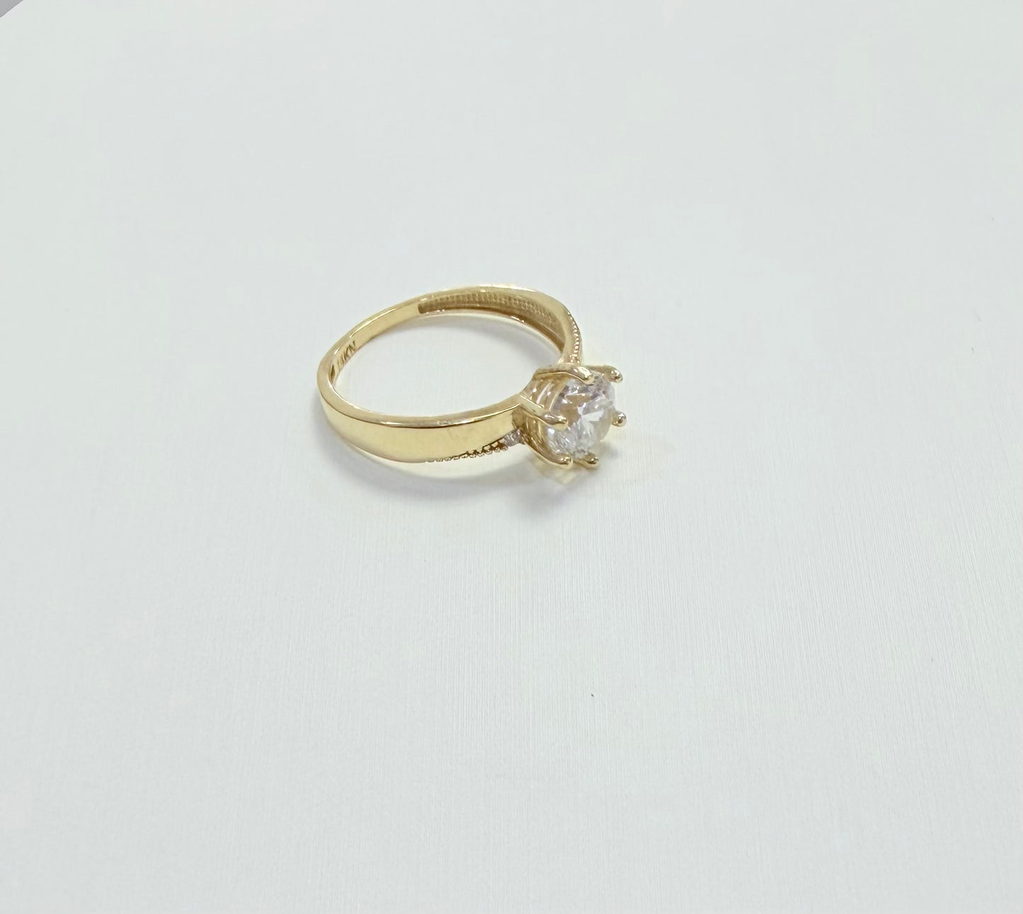 1681- NEW 14K Engagement Gold Ring W.G