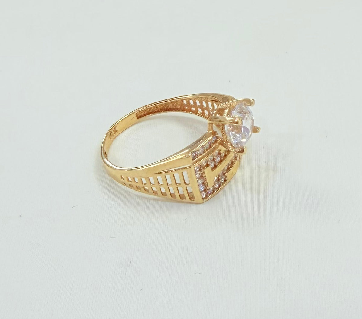 1715- NEW 14K Square Cz Engagement/ Wedding Ring Sz8  W.G
