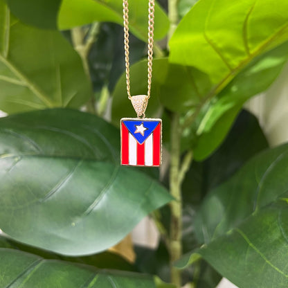 1312- NEW 10K Square Puerto Rican Flag Pendant W.G