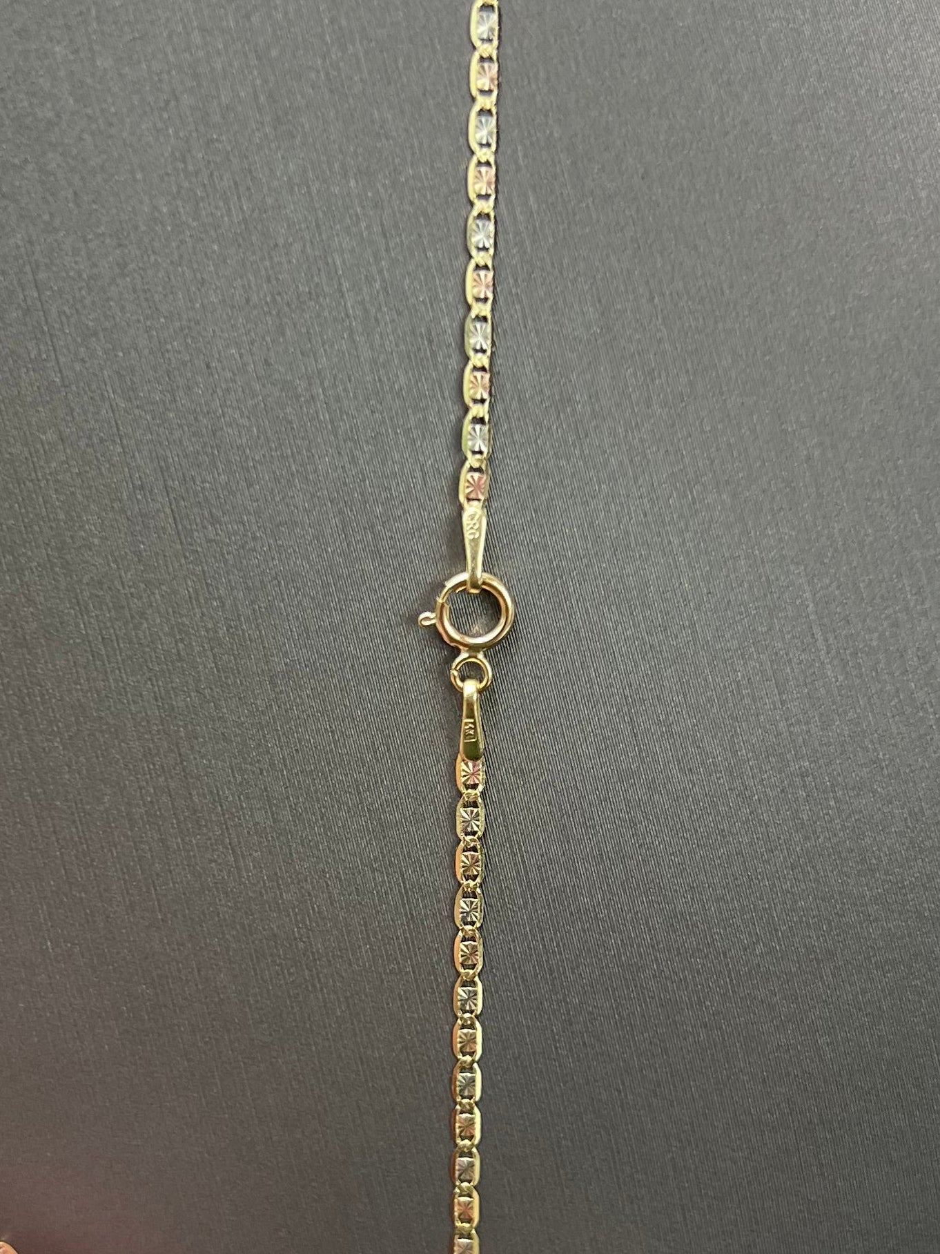 1397- NEW 14K Solid Valentino Tri tone Chain 20" (1.8mm) W.G