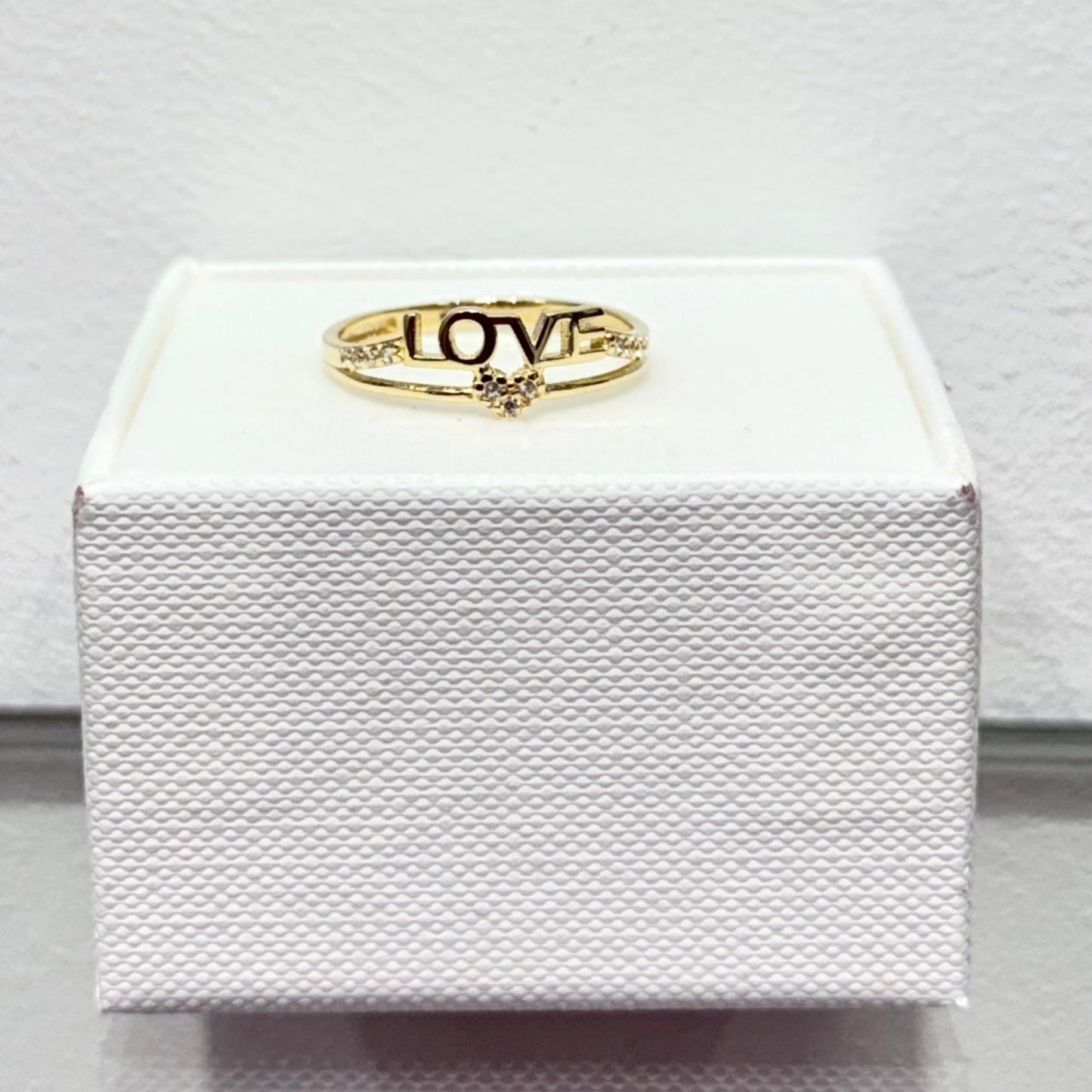 996- 14K Love Small Ring (W.G)