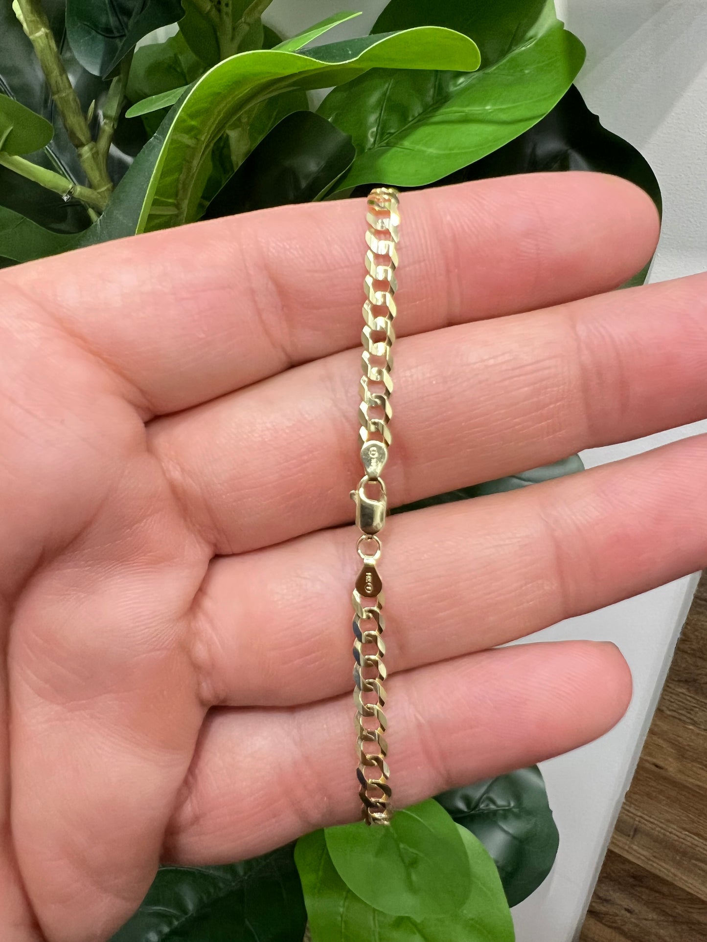 1658- NEW 14K Solid Cuban Curb Bracelet 8" (4.3mm) W.G