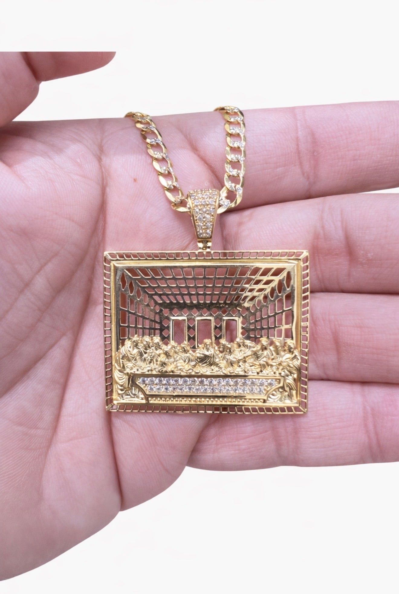 1217-NEW 14K The Last Supper Gold Square Pendant W.G