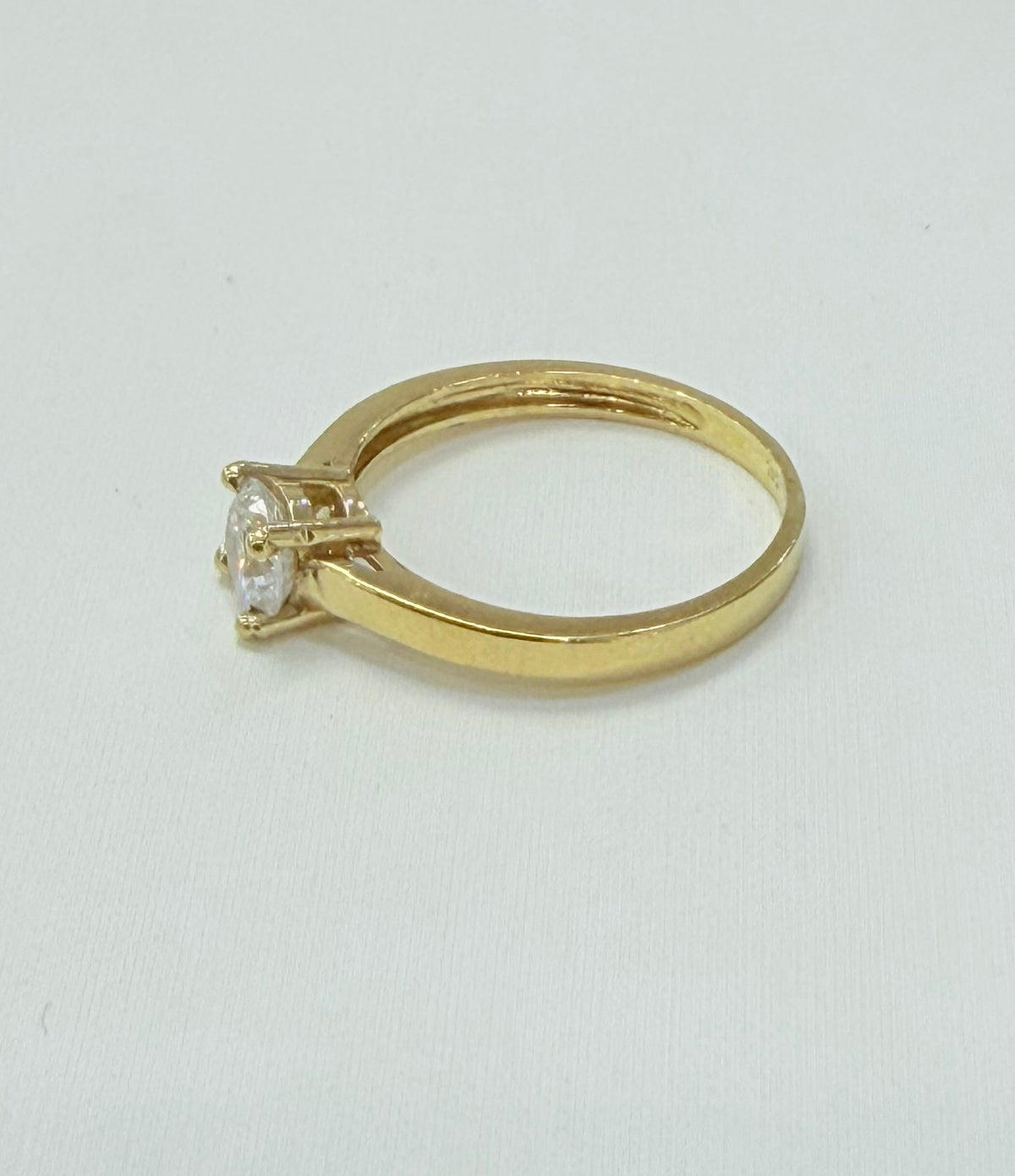 1380- NEW 10K Solitaire Engagement Cz Ring W.G
