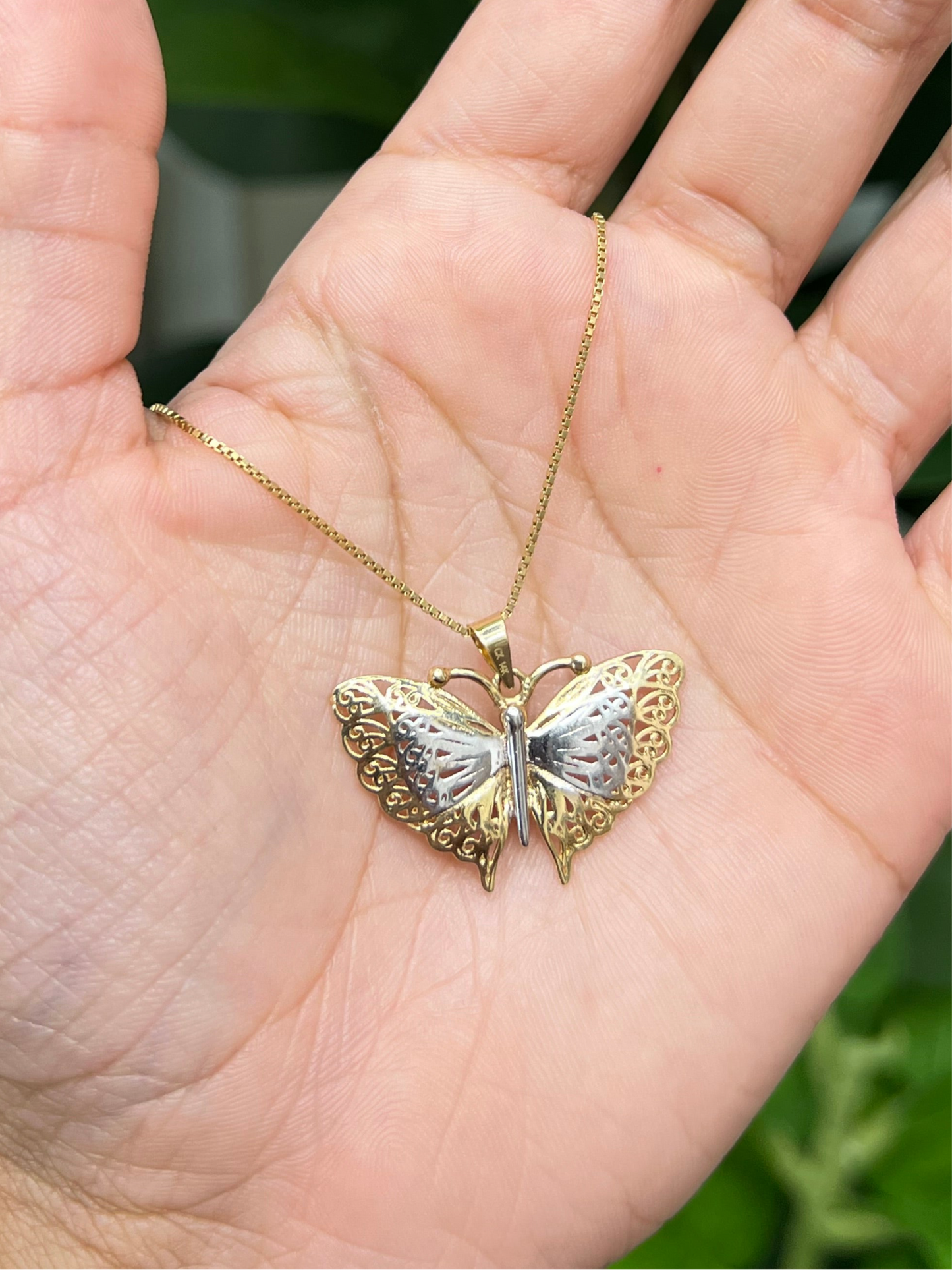 0054- NEW 14K Butterfly Gold Pendant W.G
