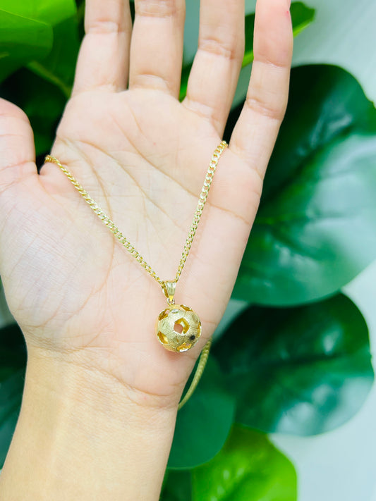708- NEW 14K Soccer  Ball Pendant W.G