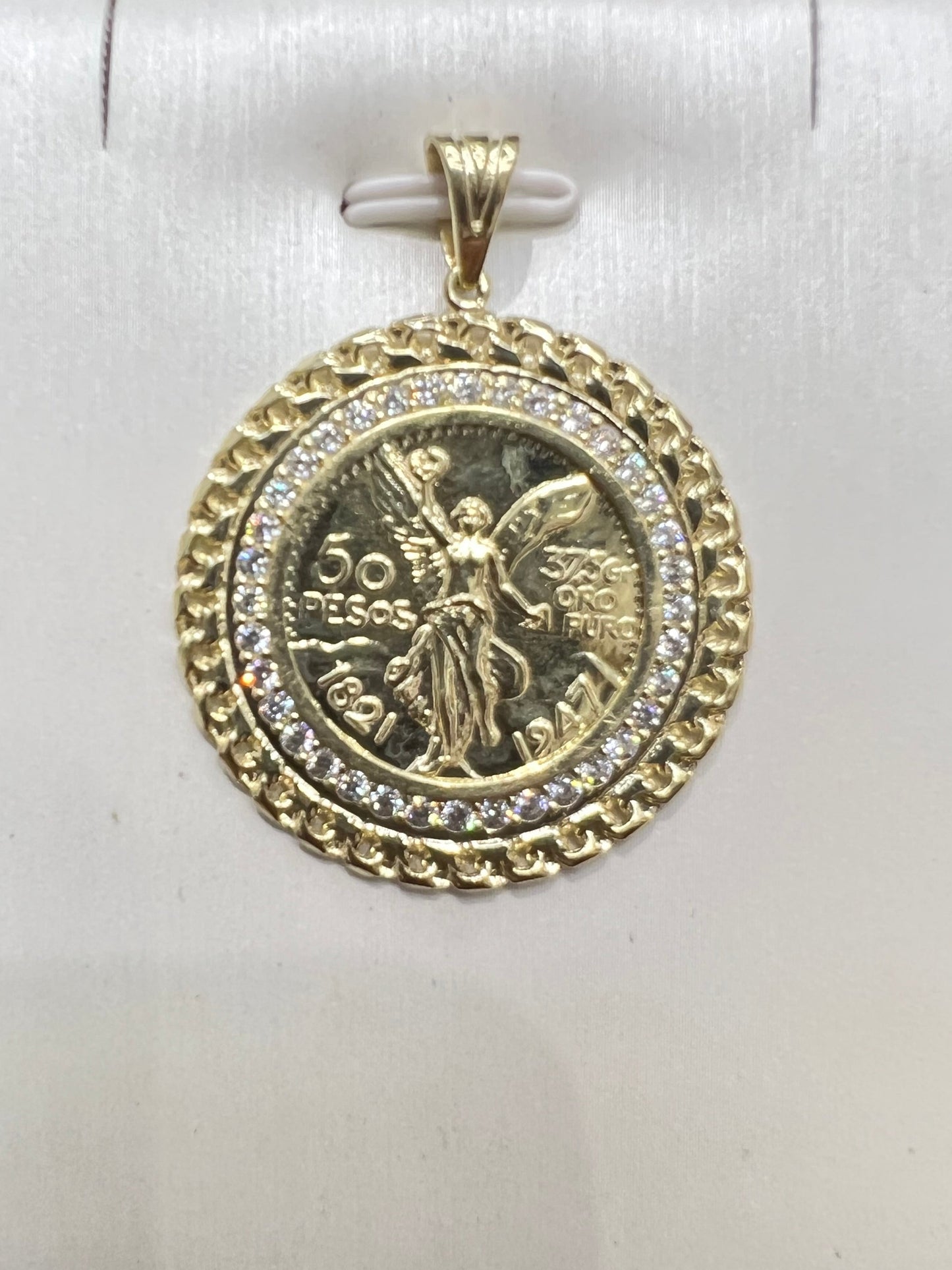 1646- NEW 10K Gold Centenario Coin Charm 50 Pesos Pendant W.G