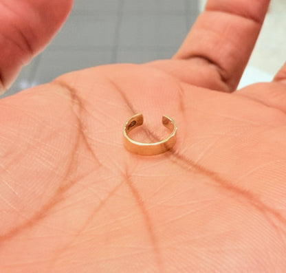 1797- NEW 14K Gold Single Piece Plain Earrings Cuff (2.4x9.4mm)