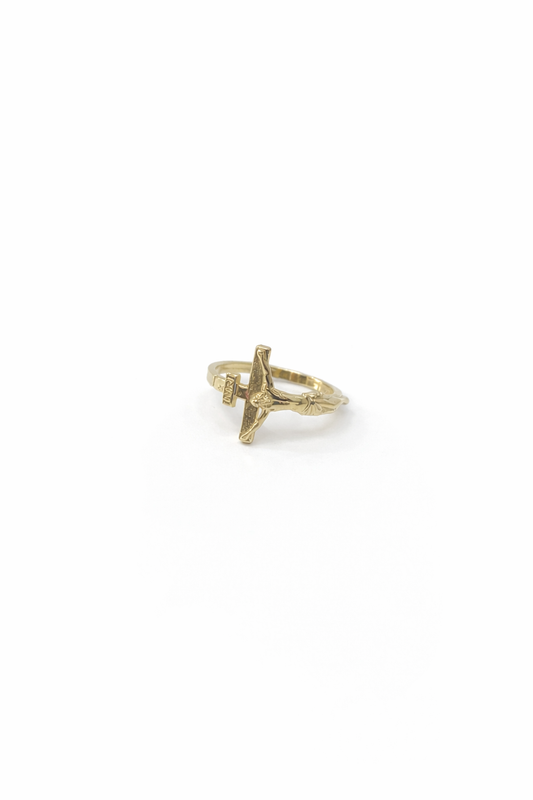 1519- NEW 10K Crucifix Fashion Ring W.G