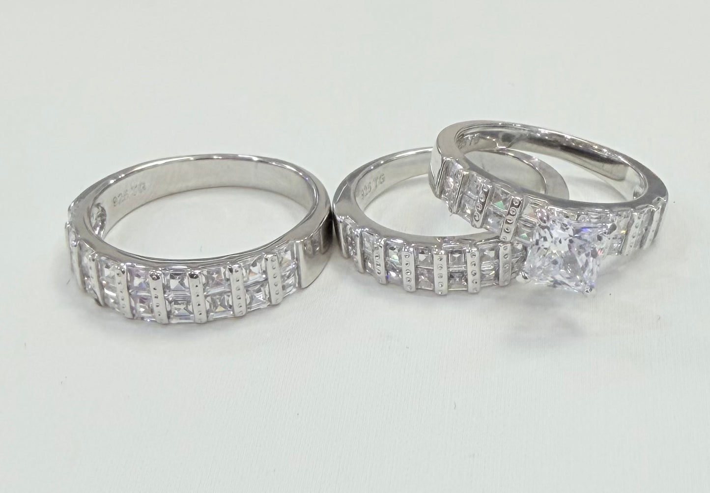 s1136- .925 Sterling Silver Wedding Ring Set W/ Square Cz Stone W.G