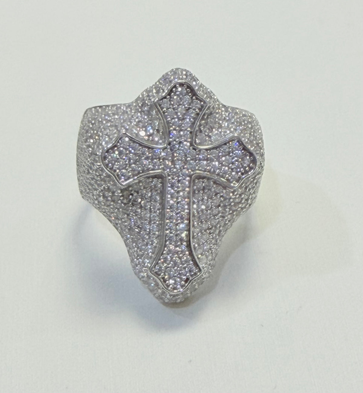 S399- .925 Sterling Silver Cross Clear CZ Studded Top 30mm Ring W.G