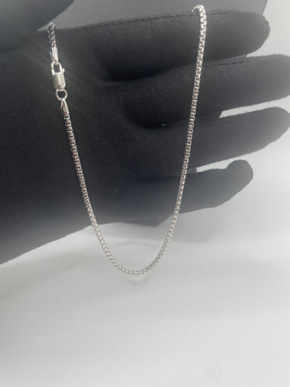 S420- Sterling Silver Round Box Chain 18”