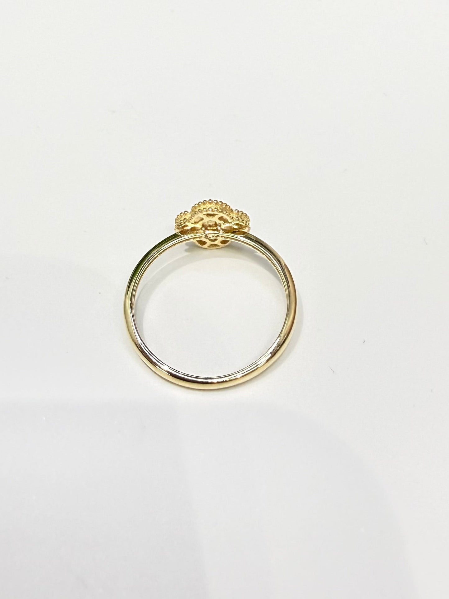 1583- NEW 14K Gold Trebol Ring (8mm) W.G